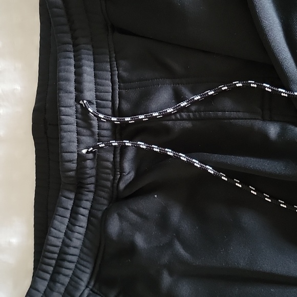 Black under armour joggers large storm - Picture 3 of 8